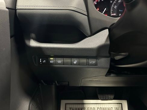 Used 2025 Toyota RAV4 XLE w/ Convenience Package image 16