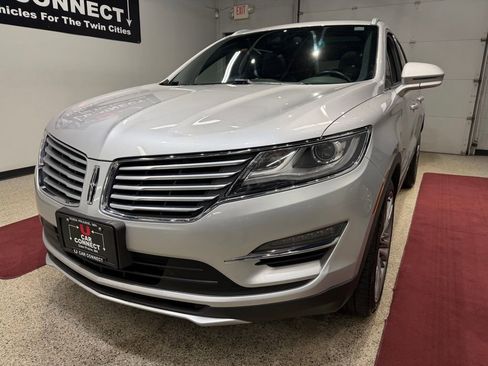 Used 2016 Lincoln MKC Reserve w/ Lincoln MKC Climate Package image 4
