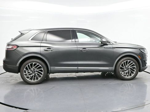 Used 2019 Lincoln Nautilus Reserve AWD/4WD image 8