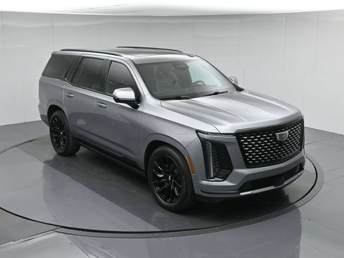 Used 2025 Cadillac Escalade Premium Luxury w/ Touring Package AWD/4WD image 46