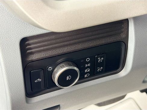 Used 2024 Ford F250 XLT w/ 360-Degree Camera Package image 10