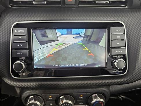 New 2025 Nissan Kicks S image 32