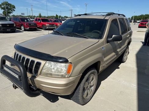 Used 2001 Jeep Grand Cherokee Limited AWD/4WD image 4