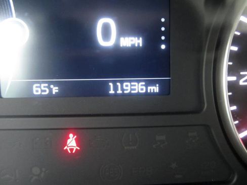 Used 2018 Kia Optima EX image 10