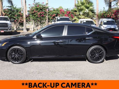 Used 2025 Nissan Altima 2.5 SV w/ SV Special Edition Package FWD image 5