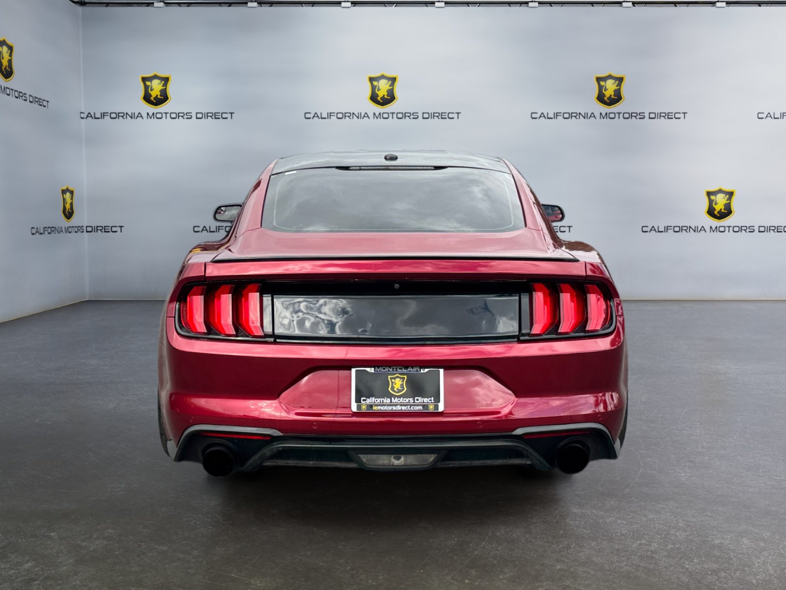 Used 2019 Ford Mustang Coupe w/ Equipment Group 101A RWD image 4