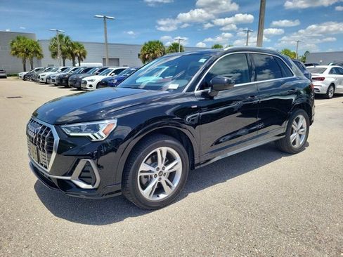 Certified 2023 Audi Q3 2.0T Premium Plus AWD/4WD image 4