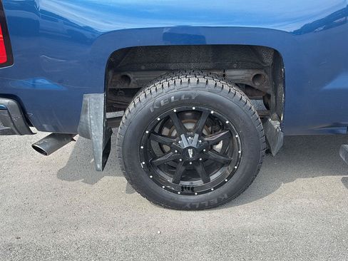 Used 2015 Chevrolet Silverado 1500 High Country w/ High Country Premium Package AWD/4WD image 12
