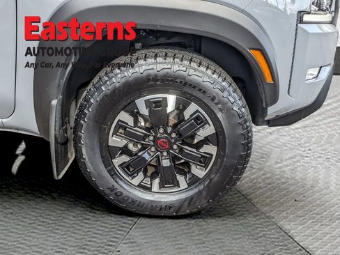 Used 2024 Nissan Frontier PRO-4X w/ Technology Package image 29