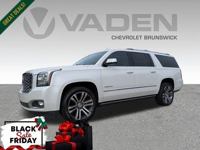 Used 2019 GMC Yukon XL Denali w/ Denali Ultimate Package