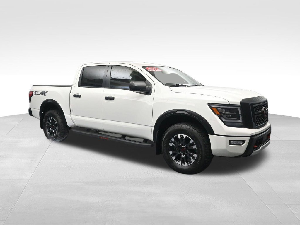 Used 2024 Nissan Titan PRO-4X w/ Off Road Protection Package AWD/4WD image 7
