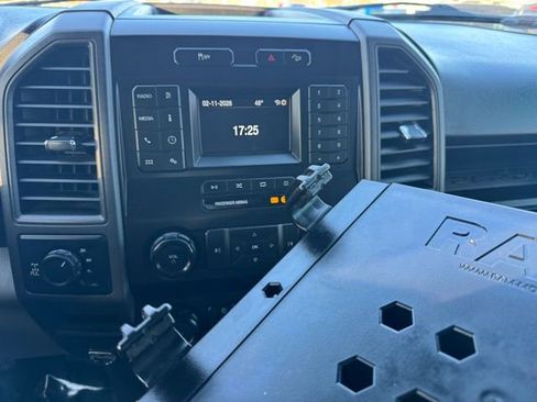 Used 2022 Ford F250 XL w/ Power Equipment Group image 16