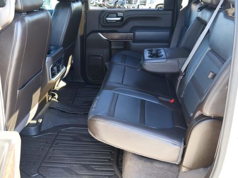 Used 2022 GMC Sierra 2500 Denali w/ Denali Ultimate Package image 23