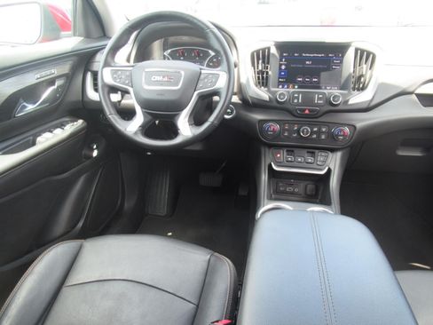 Used 2020 GMC Terrain SLT w/ Preferred Package FWD image 13