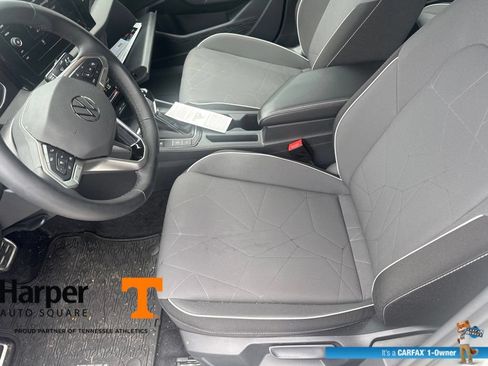 Used 2025 Volkswagen Jetta Sport FWD image 13