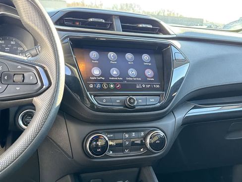 Used 2023 Chevrolet TrailBlazer LT w/ Convenience Package image 26