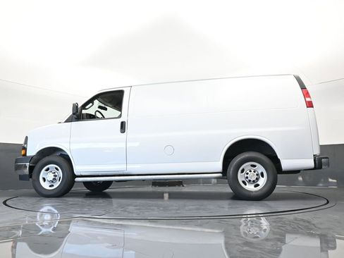 Used 2024 Chevrolet Express 2500 w/ Driver Convenience Package image 49