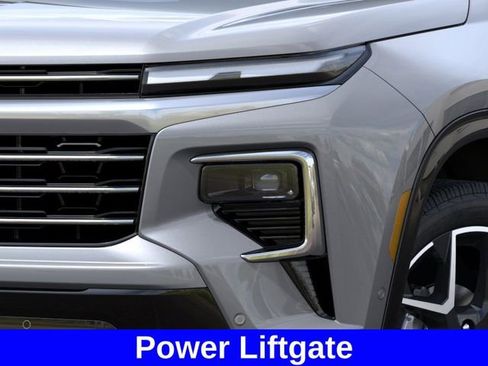 New 2026 Chevrolet Traverse High Country AWD/4WD image 11