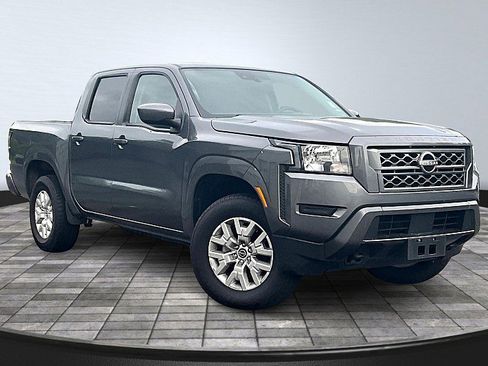 Used 2023 Nissan Frontier SV image 10