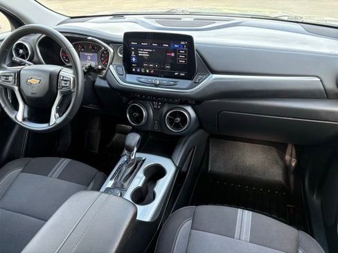 Certified 2023 Chevrolet Blazer LT AWD/4WD image 24