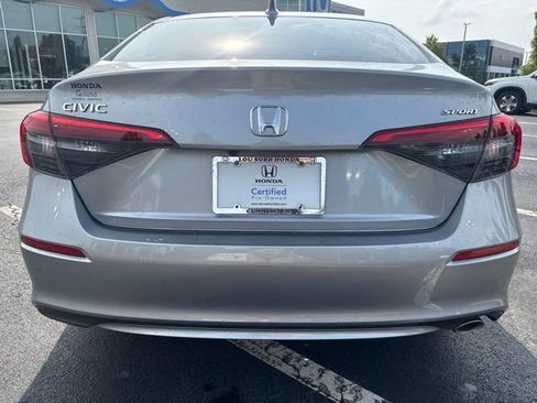 Used 2024 Honda Civic Sport image 6