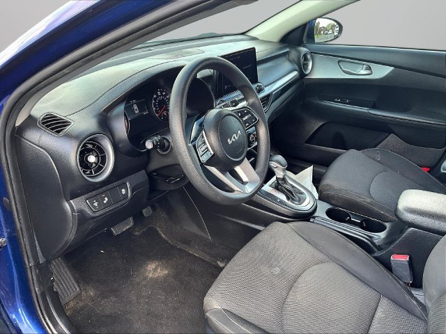 Certified 2023 Kia Forte LXS w/ LXS Technology Package FWD image 16