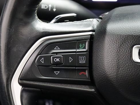 Used 2022 Jeep Grand Cherokee Altitude image 21