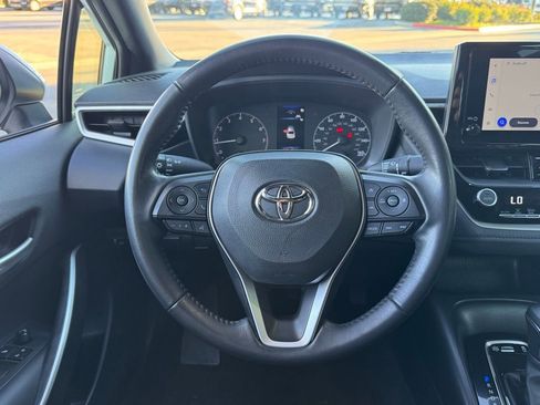 Used 2024 Toyota Corolla SE image 14