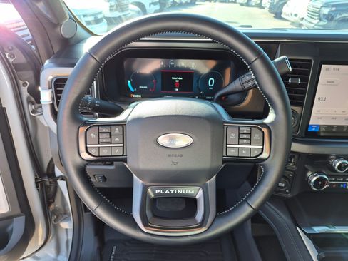 Used 2026 Ford F350 Platinum AWD/4WD image 17