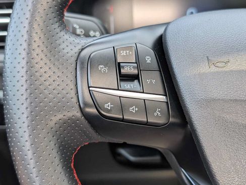 Used 2023 Ford Escape ST-Line w/ Tech Pack #1 AWD/4WD image 36