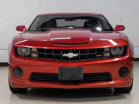 Used 2013 Chevrolet Camaro SS w/ RS Package RWD image 7