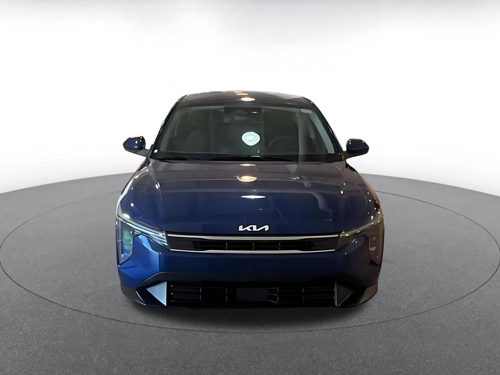 Used 2025 Kia K4 FWD image 4