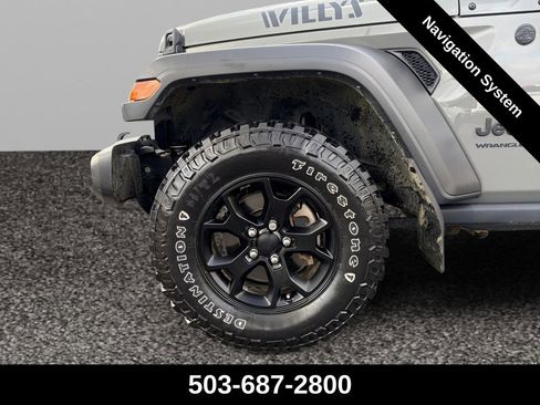 Certified 2022 Jeep Wrangler Willys AWD/4WD image 10
