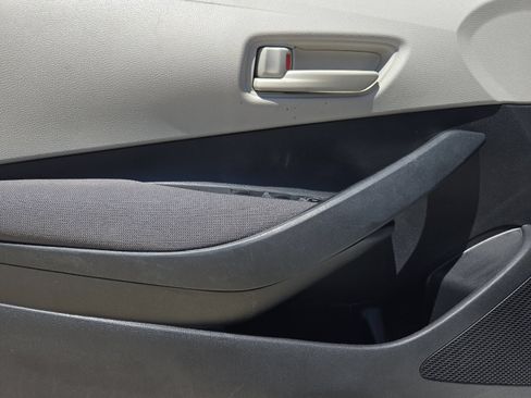 Certified 2023 Toyota Corolla LE FWD image 10