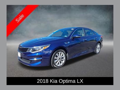 Used 2018 Kia Optima LX w/ 17" Alloy Wheels Package
