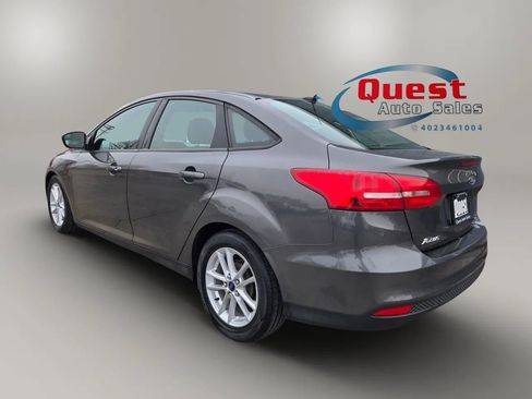 Used 2016 Ford Focus SE FWD image 5