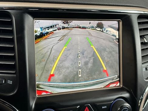 Used 2017 Jeep Grand Cherokee Limited w/ Trailer Tow Group IV image 21