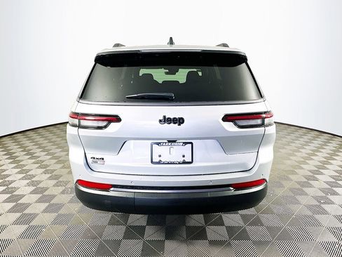 New 2026 Jeep Grand Cherokee L 4WD image 9