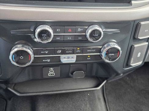 Used 2025 Ford F150 XLT w/ Equipment Group 301A Standard AWD/4WD image 28