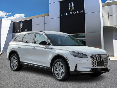 New 2026 Lincoln Corsair Premiere image 1