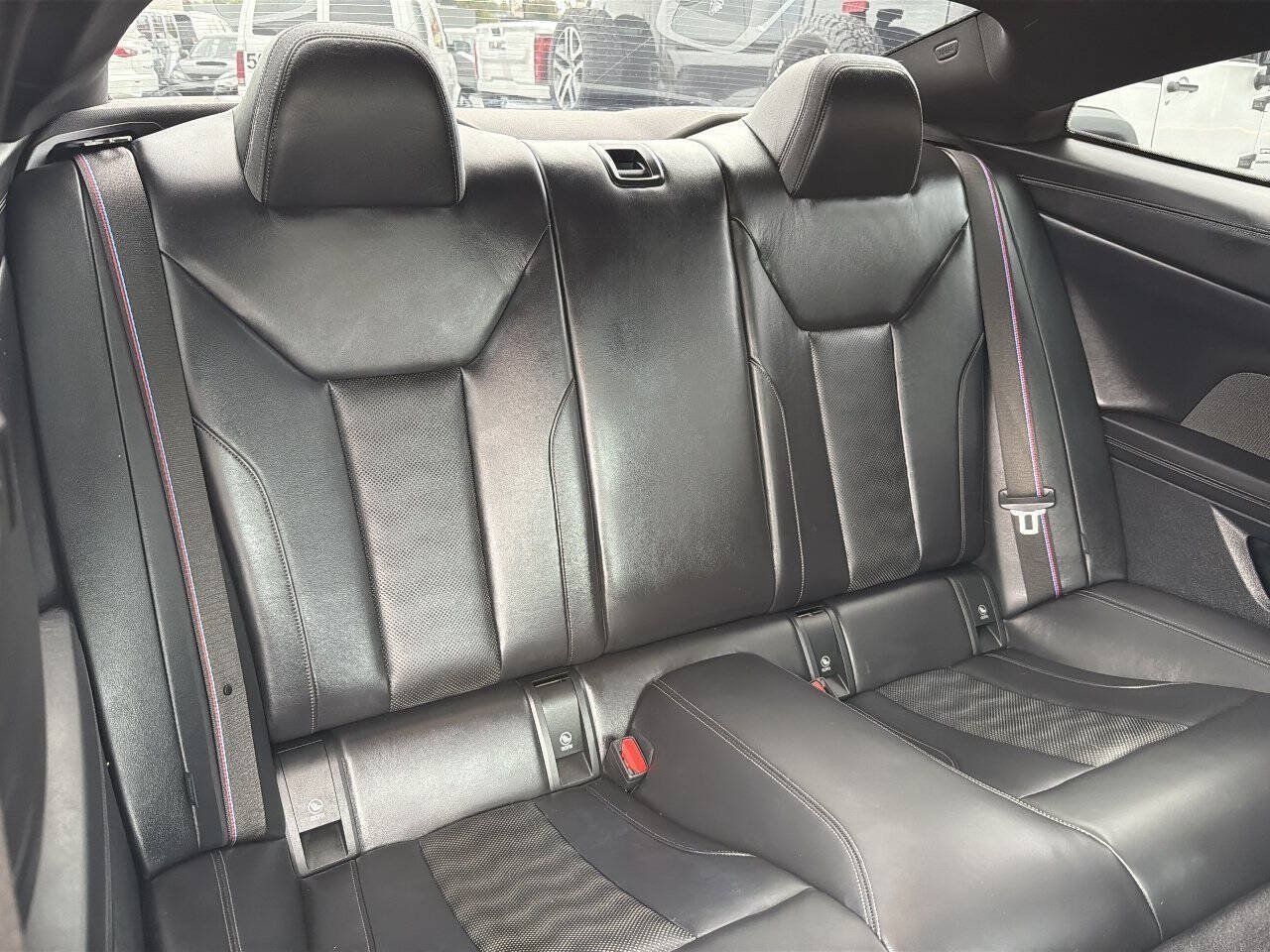 Used 2021 BMW M4 Competition w/ M Carbon Exterior Package RWD image 30