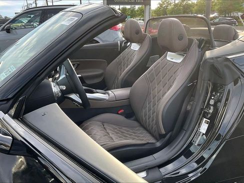 Certified 2022 Mercedes-Benz SL 63 AMG 4MATIC image 8