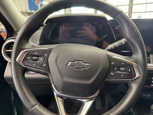Used 2024 Chevrolet Trax ACTIV w/ Sunroof Package FWD image 23