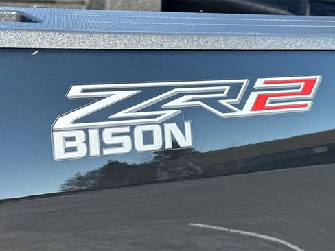 Used 2022 Chevrolet Colorado ZR2 w/ Colorado ZR2 Bison Edition image 12