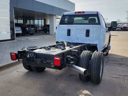 New 2026 GMC Sierra 3500 Pro w/ Convenience Package AWD/4WD image 3