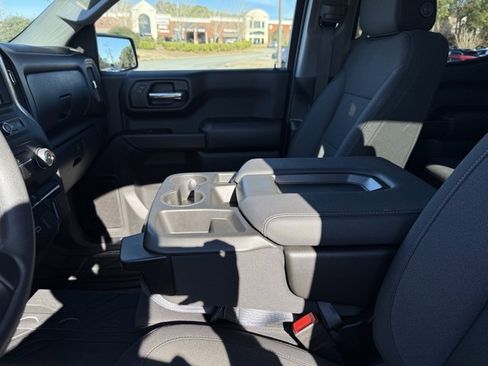 Used 2025 Chevrolet Silverado 1500 Custom w/ Turbomax Blackout Package image 24