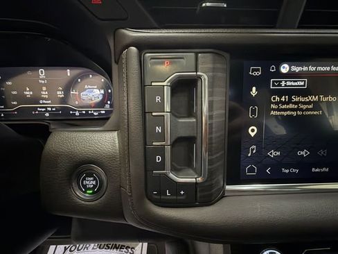 Used 2023 GMC Yukon Denali AWD/4WD image 20