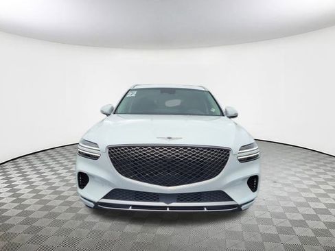 Used 2022 Genesis GV70 2.5T w/ Advanced Package image 2