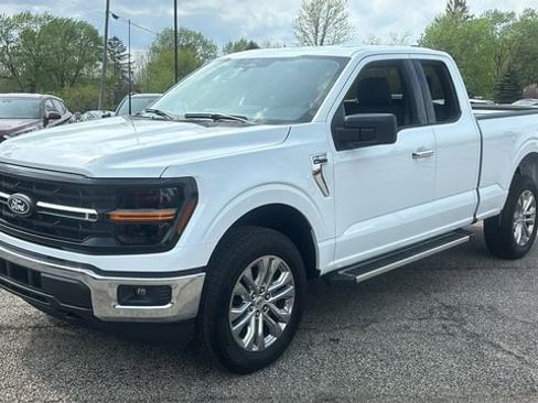 Used 2026 Ford F150 XLT w/ XLT Chrome Appearance Package image 2