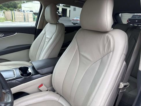 Used 2019 Lincoln Nautilus Select image 20